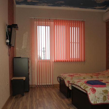 Guest House Vzgorye 가그라 외부 사진