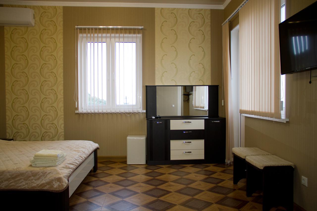 Guest House Vzgorye 가그라 외부 사진