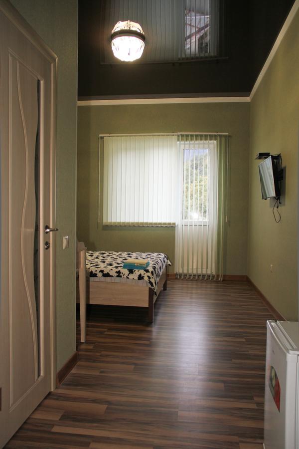 Guest House Vzgorye 가그라 외부 사진